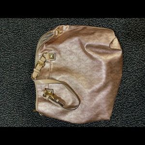 Michael kors pink purse